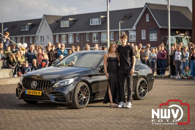 Spectaculaire aankomst en stijlvolle avond tijdens Gala Nuborgh College Oostenlicht 2026 - &copy; NWVFoto.nl