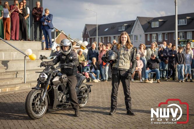 Spectaculaire aankomst en stijlvolle avond tijdens Gala Nuborgh College Oostenlicht 2026 - &copy; NWVFoto.nl