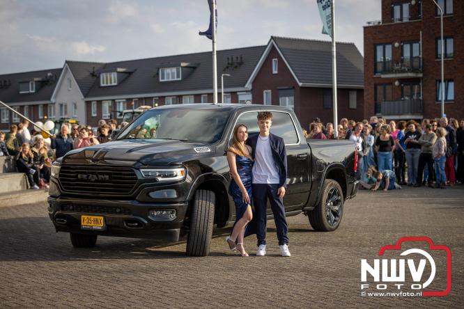 Spectaculaire aankomst en stijlvolle avond tijdens Gala Nuborgh College Oostenlicht 2026 - &copy; NWVFoto.nl