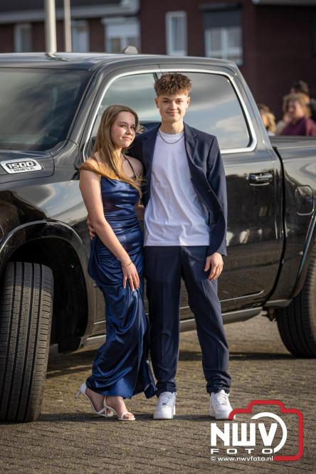 Spectaculaire aankomst en stijlvolle avond tijdens Gala Nuborgh College Oostenlicht 2026 - &copy; NWVFoto.nl