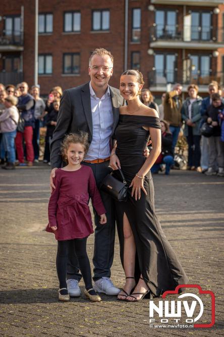 Spectaculaire aankomst en stijlvolle avond tijdens Gala Nuborgh College Oostenlicht 2026 - &copy; NWVFoto.nl