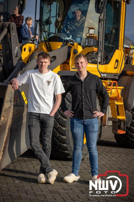 Spectaculaire aankomst en stijlvolle avond tijdens Gala Nuborgh College Oostenlicht 2026 - &copy; NWVFoto.nl