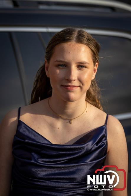 Spectaculaire aankomst en stijlvolle avond tijdens Gala Nuborgh College Oostenlicht 2026 - &copy; NWVFoto.nl