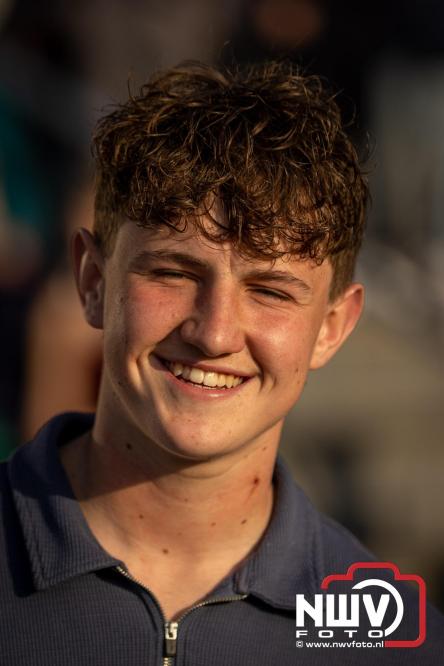 Spectaculaire aankomst en stijlvolle avond tijdens Gala Nuborgh College Oostenlicht 2026 - &copy; NWVFoto.nl