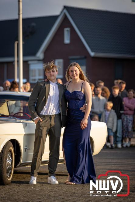 Spectaculaire aankomst en stijlvolle avond tijdens Gala Nuborgh College Oostenlicht 2026 - &copy; NWVFoto.nl