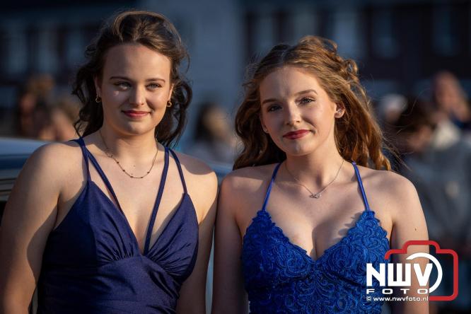 Spectaculaire aankomst en stijlvolle avond tijdens Gala Nuborgh College Oostenlicht 2026 - &copy; NWVFoto.nl