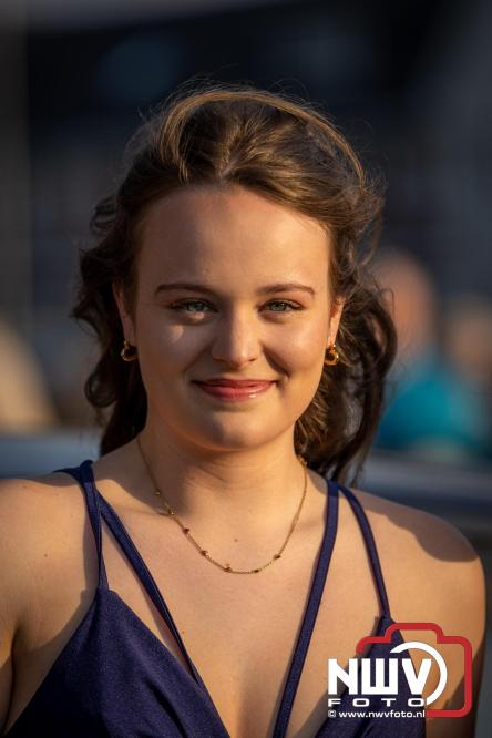 Spectaculaire aankomst en stijlvolle avond tijdens Gala Nuborgh College Oostenlicht 2026 - &copy; NWVFoto.nl