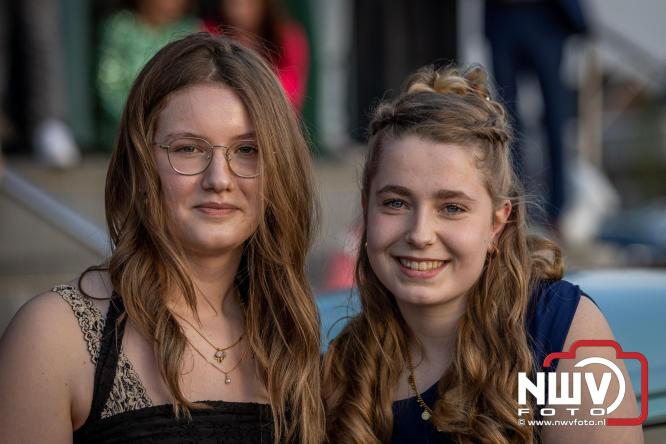 Spectaculaire aankomst en stijlvolle avond tijdens Gala Nuborgh College Oostenlicht 2026 - &copy; NWVFoto.nl