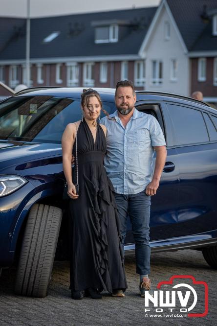 Spectaculaire aankomst en stijlvolle avond tijdens Gala Nuborgh College Oostenlicht 2026 - &copy; NWVFoto.nl