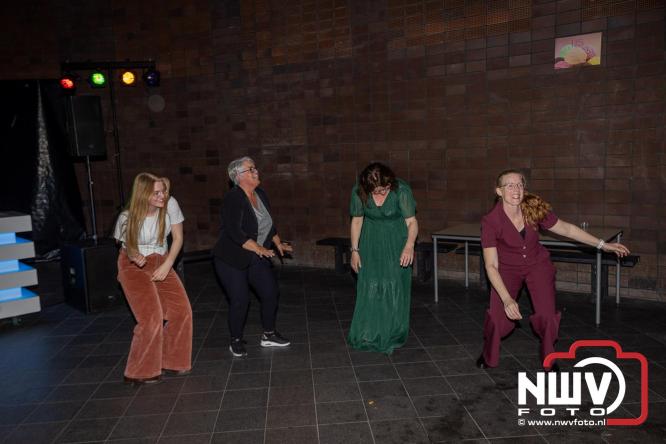 Spectaculaire aankomst en stijlvolle avond tijdens Gala Nuborgh College Oostenlicht 2026 - &copy; NWVFoto.nl