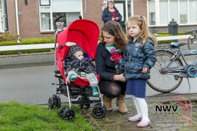 15-04-2016 Adoptie van oorlogs- en verzetsmonument Veldweg Doornspijk - © NWVFoto.nl