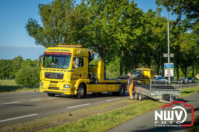 Alleen materiële schade bij een kopstaard aanrijding op de Zuiderzeestraatweg, Laanzichtsweg Oldebroek. - &copy; NWVFoto.nl