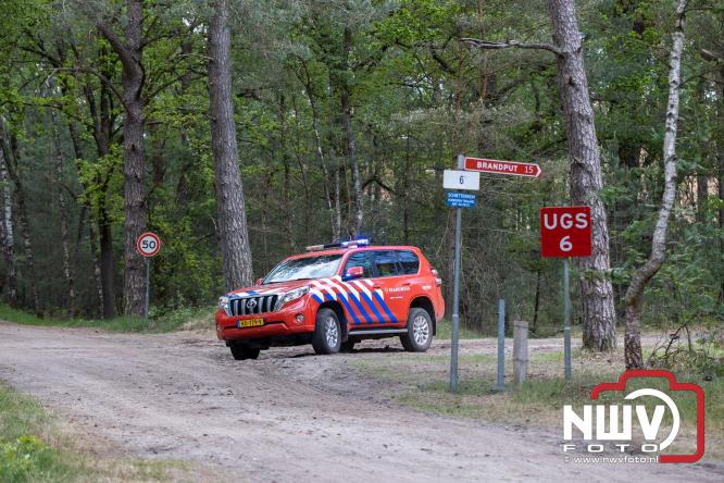 Kleine natuurbrand op oude brand lokatie ASK Noorderweg Nunspeet - &copy; NWVFoto.nl