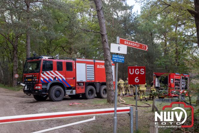 Kleine natuurbrand op oude brand lokatie ASK Noorderweg Nunspeet - &copy; NWVFoto.nl