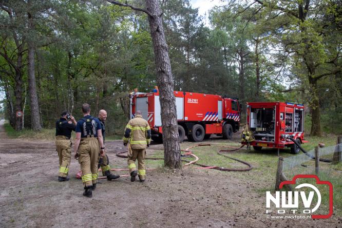 Kleine natuurbrand op oude brand lokatie ASK Noorderweg Nunspeet - &copy; NWVFoto.nl
