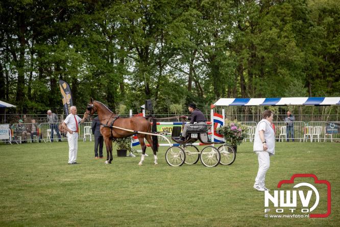 Tuigpaarden stelen de show tijdens sfeervol concours op De Haere in Doornspijk. - &copy; NWVFoto.nl