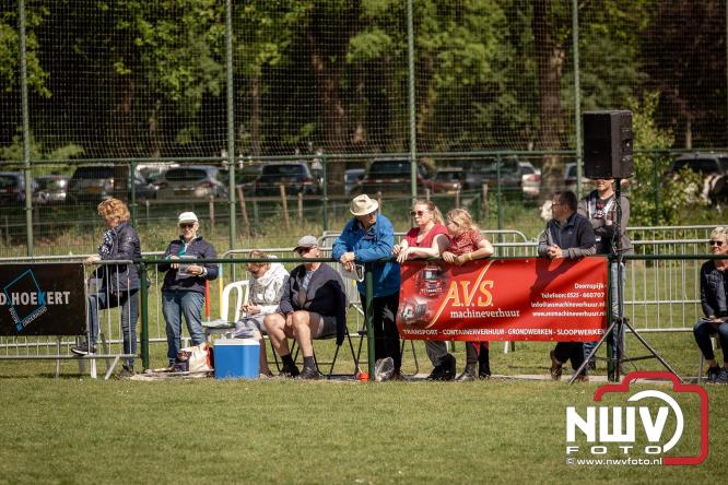 Tuigpaarden stelen de show tijdens sfeervol concours op De Haere in Doornspijk. - &copy; NWVFoto.nl