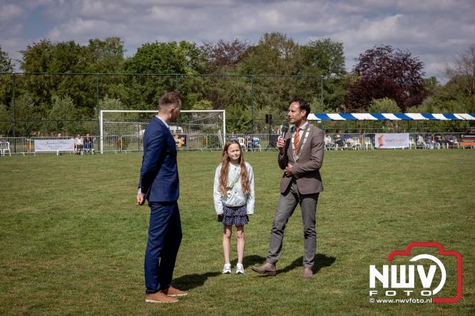 Tuigpaarden stelen de show tijdens sfeervol concours op De Haere in Doornspijk. - &copy; NWVFoto.nl
