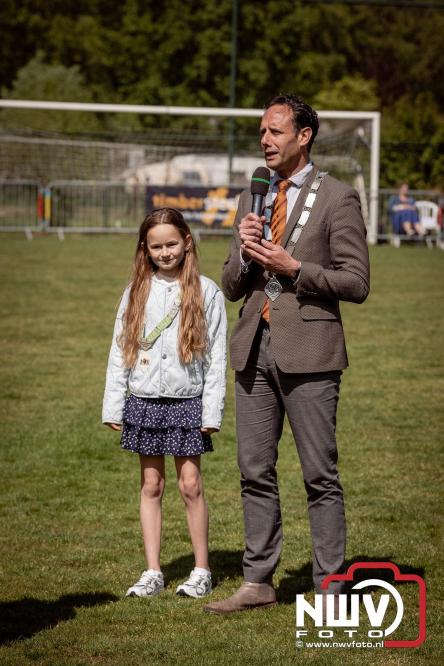 Tuigpaarden stelen de show tijdens sfeervol concours op De Haere in Doornspijk. - &copy; NWVFoto.nl