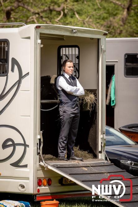 Tuigpaarden stelen de show tijdens sfeervol concours op De Haere in Doornspijk. - &copy; NWVFoto.nl