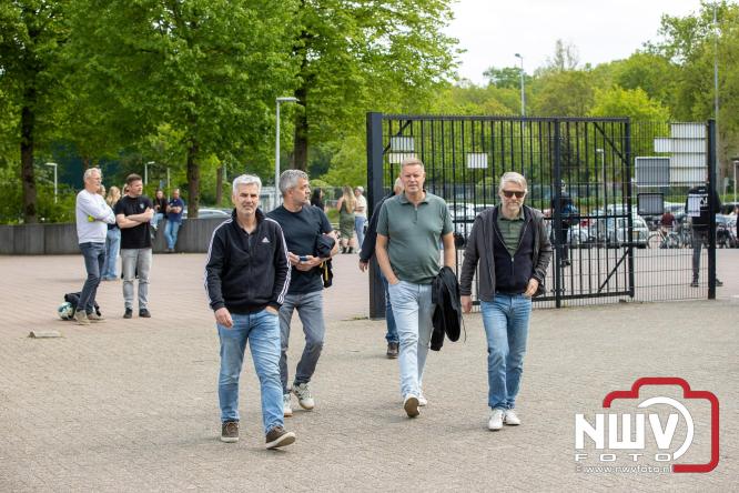 Kampioenskoorts slaat om in teleurstelling voor OWIOS in Epe. - &copy; NWVFoto.nl