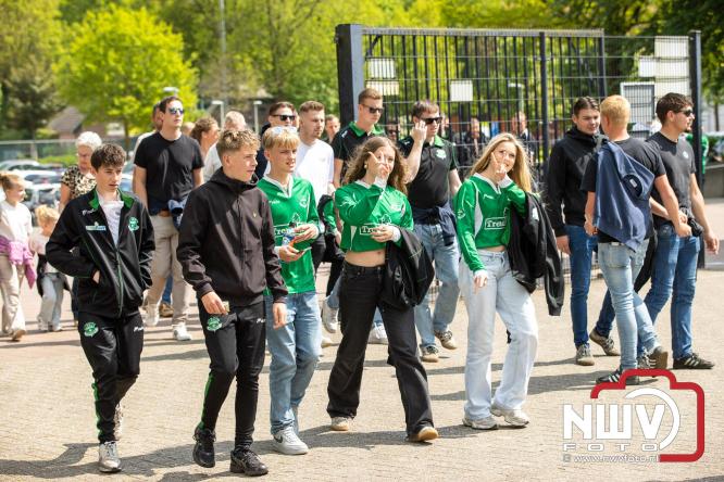 Kampioenskoorts slaat om in teleurstelling voor OWIOS in Epe. - &copy; NWVFoto.nl