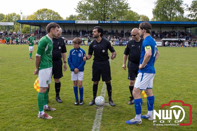 Kampioenskoorts slaat om in teleurstelling voor OWIOS in Epe. - &copy; NWVFoto.nl