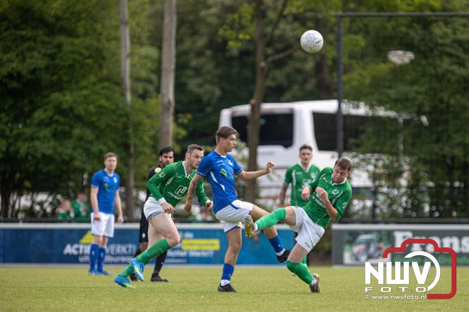 Kampioenskoorts slaat om in teleurstelling voor OWIOS in Epe. - &copy; NWVFoto.nl