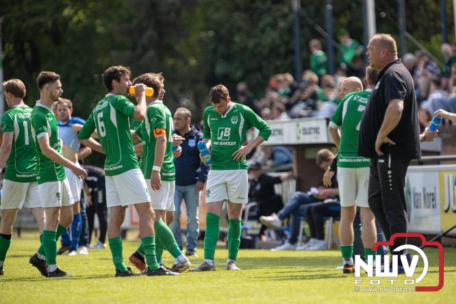 Kampioenskoorts slaat om in teleurstelling voor OWIOS in Epe. - &copy; NWVFoto.nl