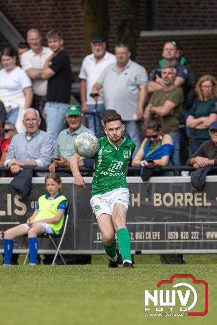 Kampioenskoorts slaat om in teleurstelling voor OWIOS in Epe. - &copy; NWVFoto.nl