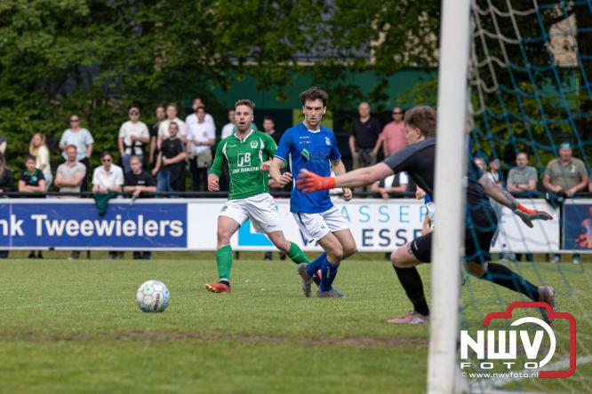 Kampioenskoorts slaat om in teleurstelling voor OWIOS in Epe. - &copy; NWVFoto.nl