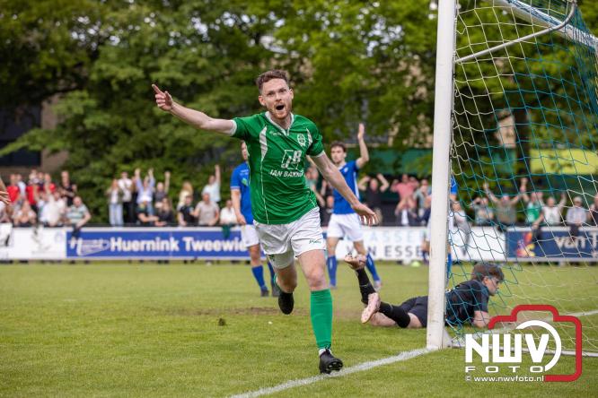 Kampioenskoorts slaat om in teleurstelling voor OWIOS in Epe. - &copy; NWVFoto.nl