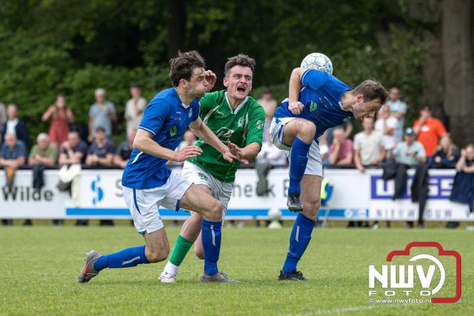 Kampioenskoorts slaat om in teleurstelling voor OWIOS in Epe. - &copy; NWVFoto.nl