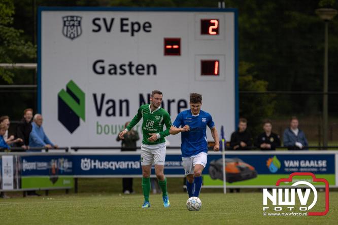Kampioenskoorts slaat om in teleurstelling voor OWIOS in Epe. - &copy; NWVFoto.nl