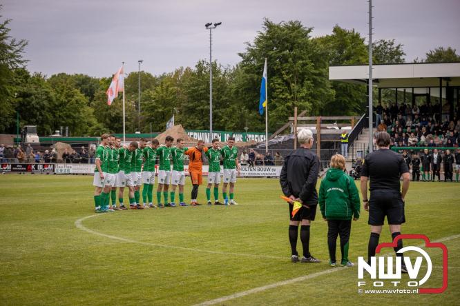 Koppositie glipt weg bij OWIOS na gelijkspel tegen SEH. - &copy; NWVFoto.nl