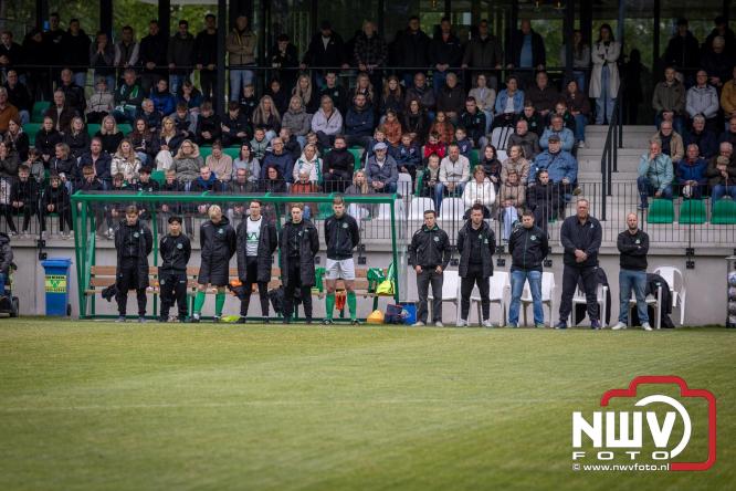 Koppositie glipt weg bij OWIOS na gelijkspel tegen SEH. - &copy; NWVFoto.nl