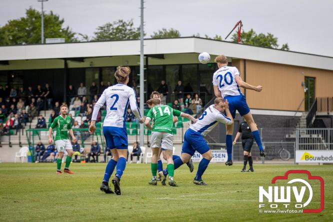 Koppositie glipt weg bij OWIOS na gelijkspel tegen SEH. - &copy; NWVFoto.nl
