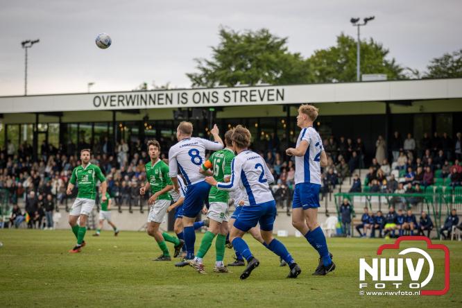 Koppositie glipt weg bij OWIOS na gelijkspel tegen SEH. - &copy; NWVFoto.nl