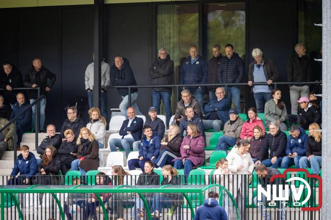 Koppositie glipt weg bij OWIOS na gelijkspel tegen SEH. - &copy; NWVFoto.nl