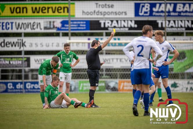 Koppositie glipt weg bij OWIOS na gelijkspel tegen SEH. - &copy; NWVFoto.nl