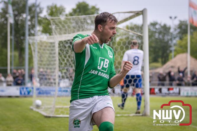 Koppositie glipt weg bij OWIOS na gelijkspel tegen SEH. - &copy; NWVFoto.nl