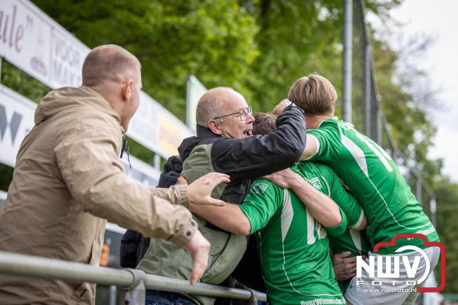 Koppositie glipt weg bij OWIOS na gelijkspel tegen SEH. - &copy; NWVFoto.nl