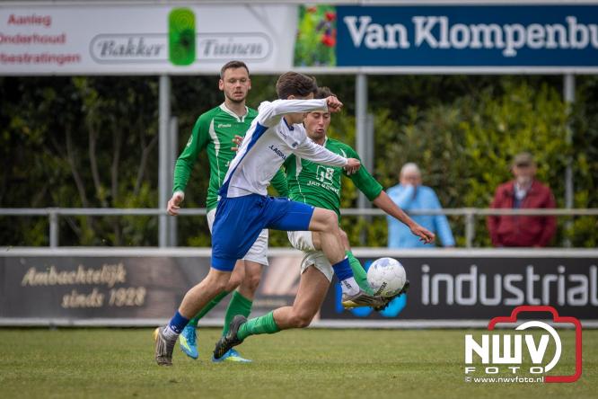 Koppositie glipt weg bij OWIOS na gelijkspel tegen SEH. - &copy; NWVFoto.nl