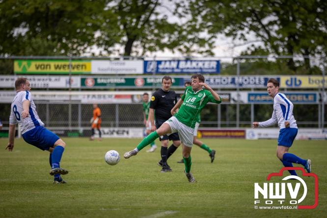 Koppositie glipt weg bij OWIOS na gelijkspel tegen SEH. - &copy; NWVFoto.nl