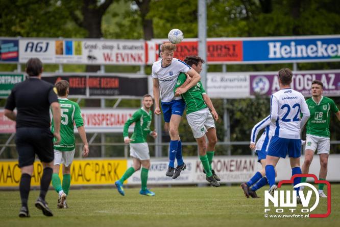 Koppositie glipt weg bij OWIOS na gelijkspel tegen SEH. - &copy; NWVFoto.nl