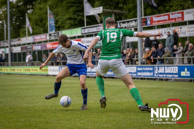 Koppositie glipt weg bij OWIOS na gelijkspel tegen SEH. - &copy; NWVFoto.nl