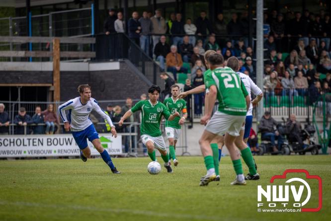 Koppositie glipt weg bij OWIOS na gelijkspel tegen SEH. - &copy; NWVFoto.nl
