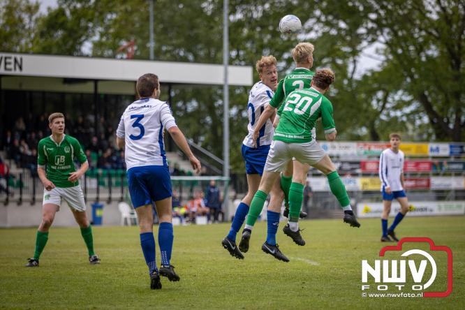 Koppositie glipt weg bij OWIOS na gelijkspel tegen SEH. - &copy; NWVFoto.nl