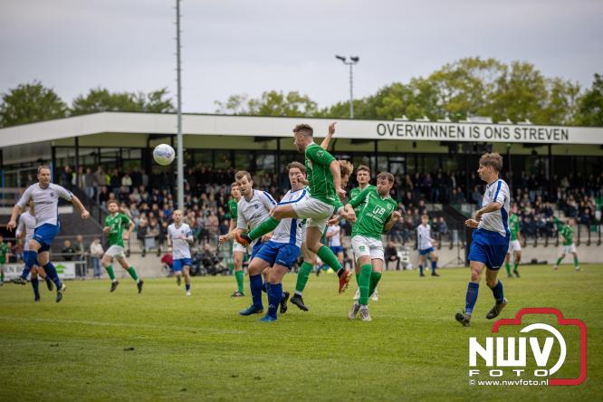 Koppositie glipt weg bij OWIOS na gelijkspel tegen SEH. - &copy; NWVFoto.nl