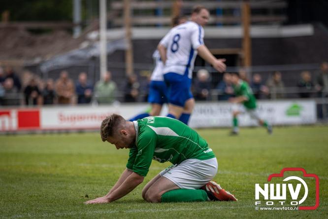 Koppositie glipt weg bij OWIOS na gelijkspel tegen SEH. - &copy; NWVFoto.nl